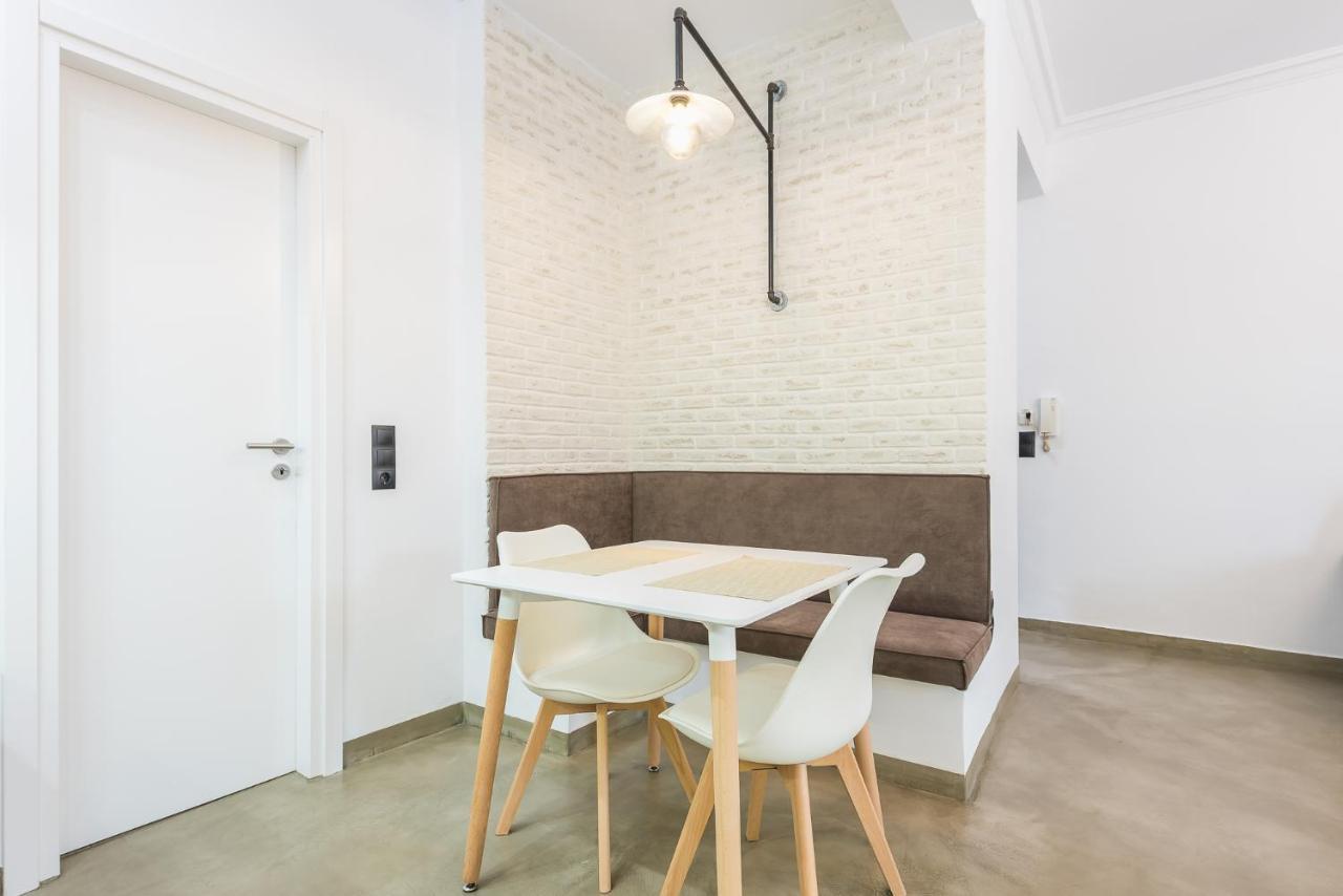 אתונה Stylish 1Br Apartment In The Heart Of Koukaki מראה חיצוני תמונה